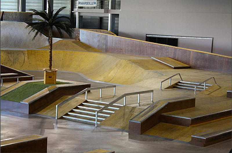 Palais De la Glisse Skatepark