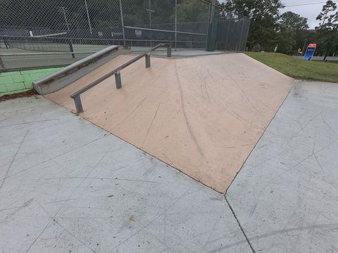 Palmwoods Skatepark photo 5