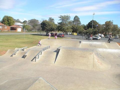 Parkes Skate Park photo 5