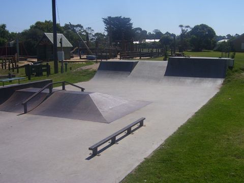 Paynesville Skatepark photo 3