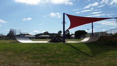 Peak Hill skatepark photo 3