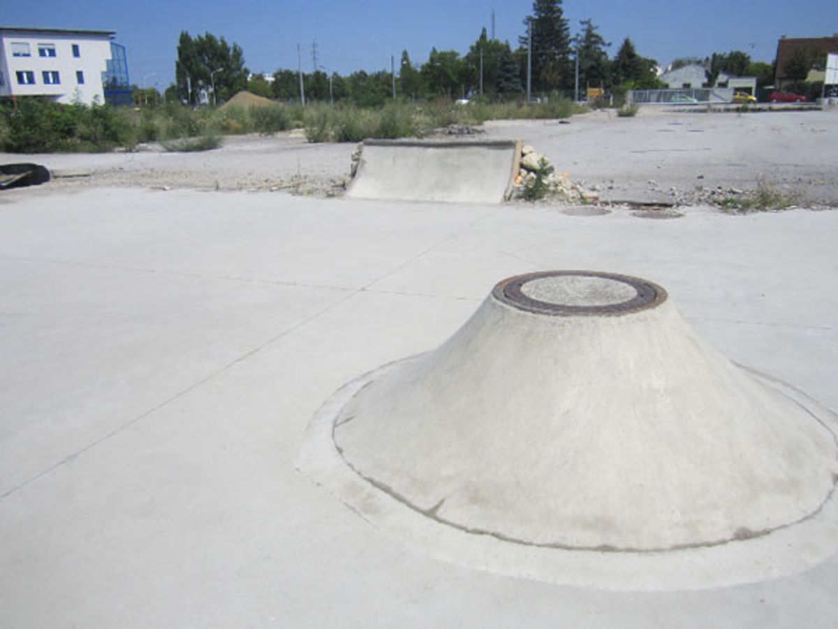 Perfektastrasse DIY skatepark