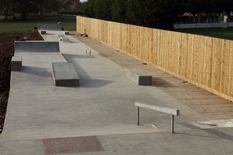 Petersfield Skate Park 