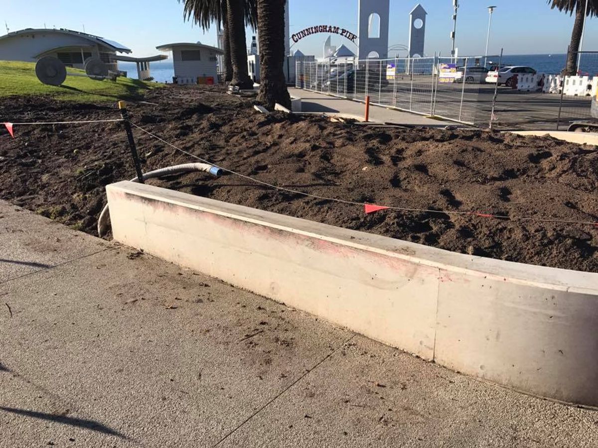 Pier Ledge skate spot