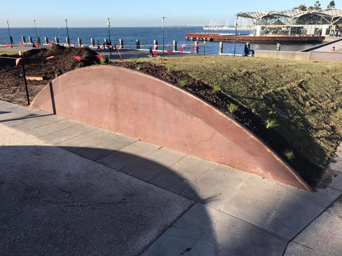 Pier Rainbow skate spot