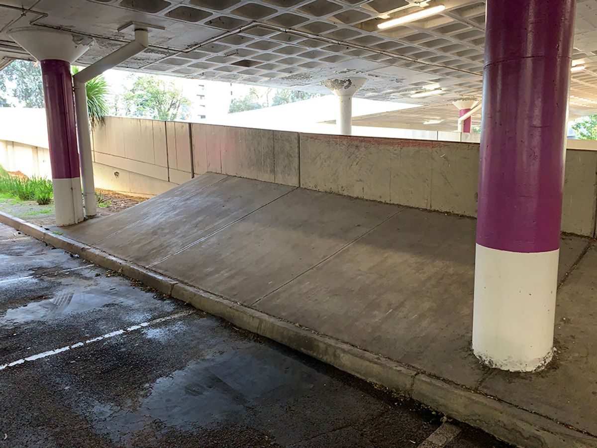Knox Bank to Wall skate spot
