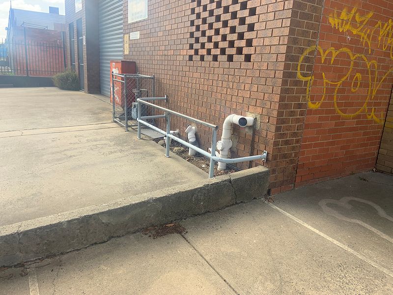 Pipe Rail 