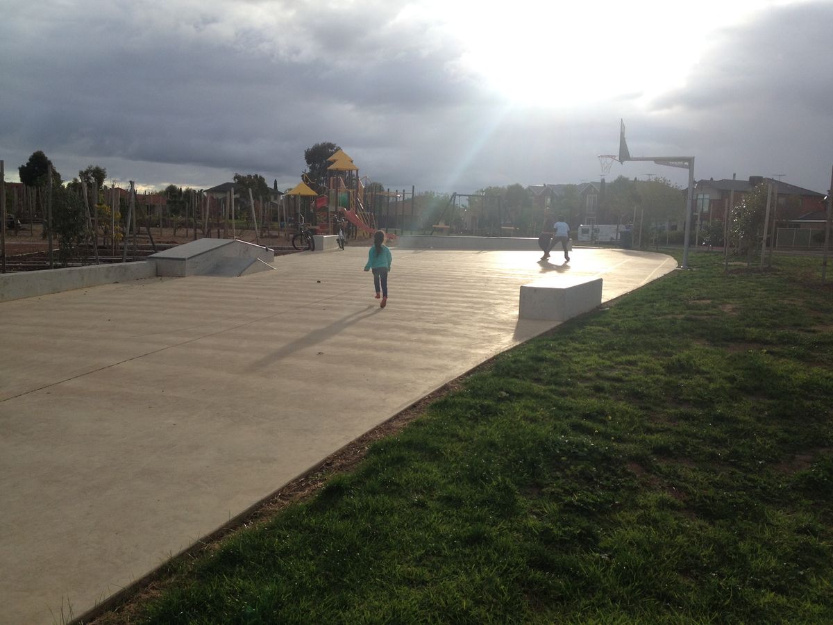 Point Cook Ledges skatepark