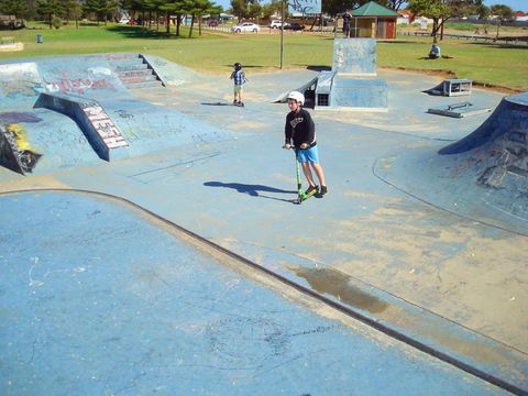 Port Kennedy Skatepark photo 4
