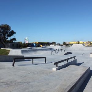 Port Kennedy New Skatepar
