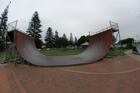 Portland Old Skatepark photo 4