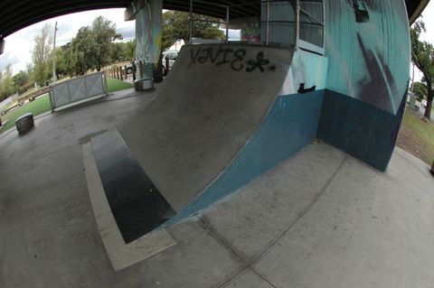 Port Melbourne Old Skatepark photo 2