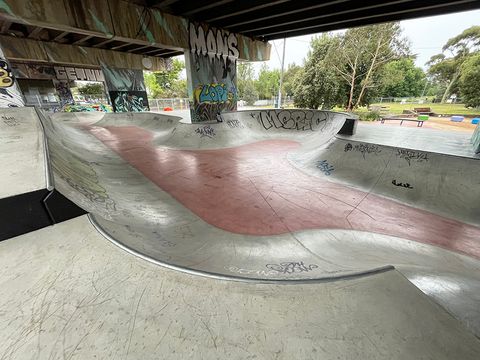 Port Melbourne Skatepark photo 3