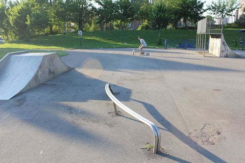 Potternewton Park Skatepark photo 2
