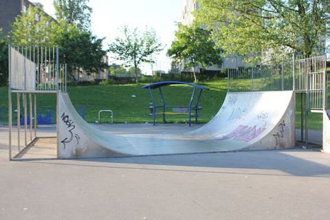 Potternewton Park Skatepark photo 3