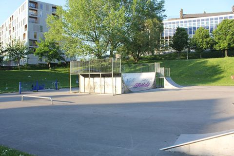 Potternewton Park Skatepark photo 7