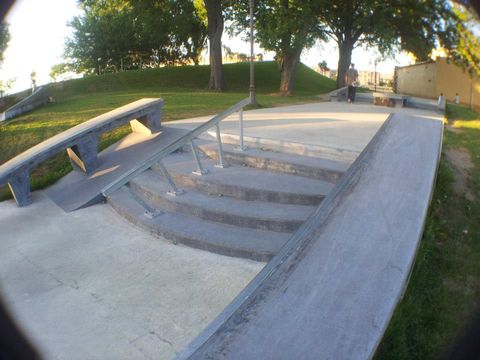 Quebec City Skatepark photo 5