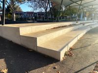 Oval Ledges