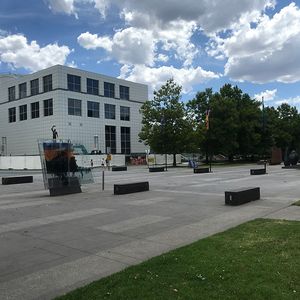 Questacon Ledge 