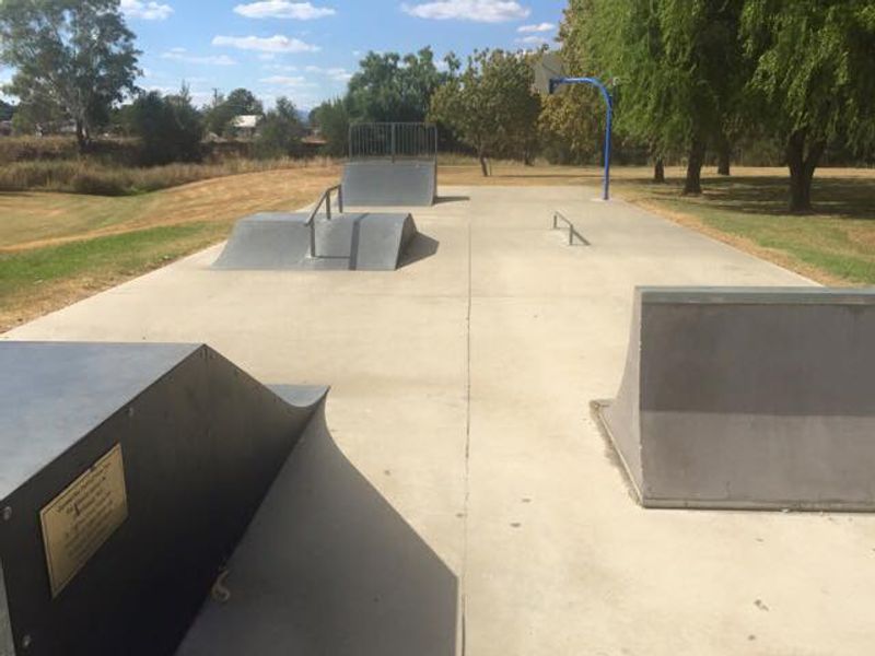 Quirindi Skate  Park