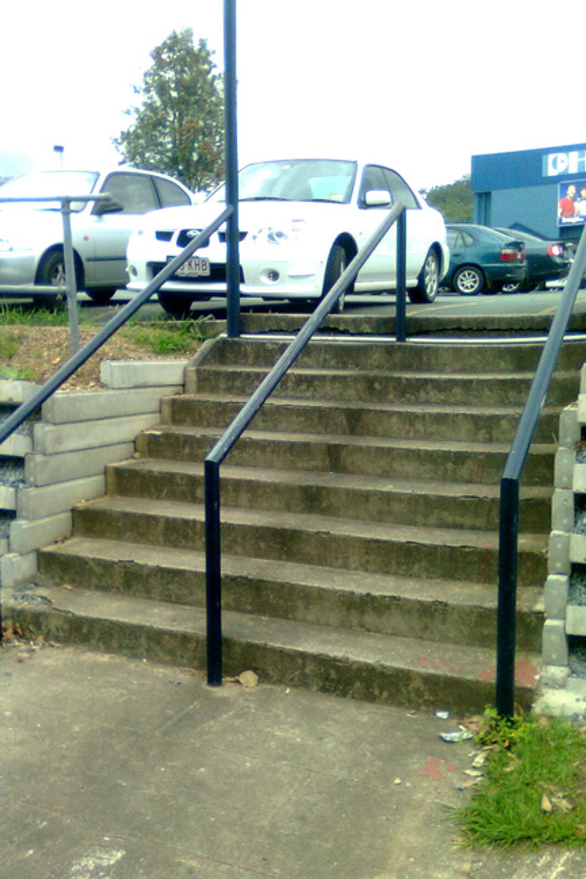 PC 9 Rail skate spot