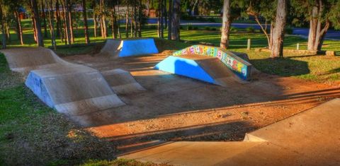 Ravenshoe Skatepark photo 2