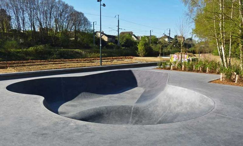 Rennes Bowl