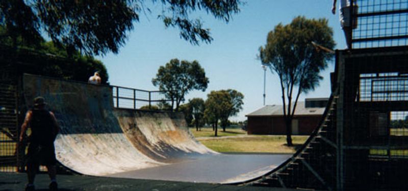 Reservoir Mini Ramp
