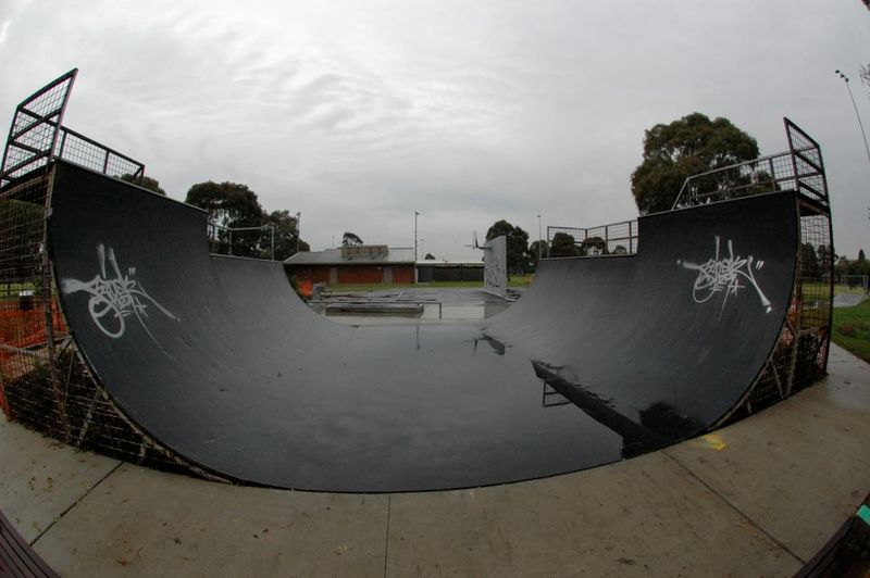 Reservoir Mini Ramp