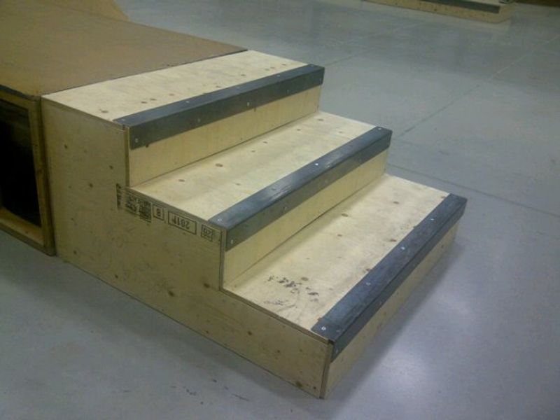 Revert Indoor Skatepark