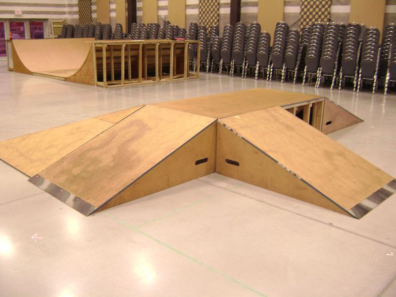 Revert Indoor Skatepark