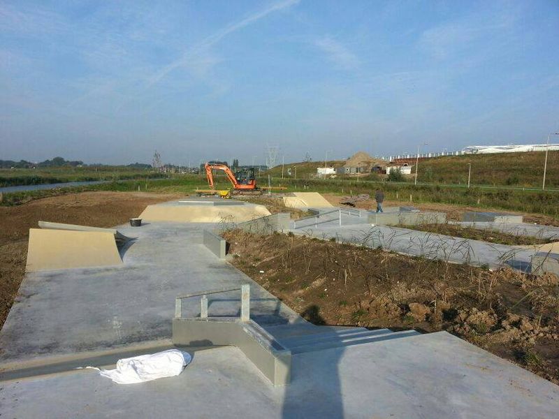 Rhoone Skate Parks 