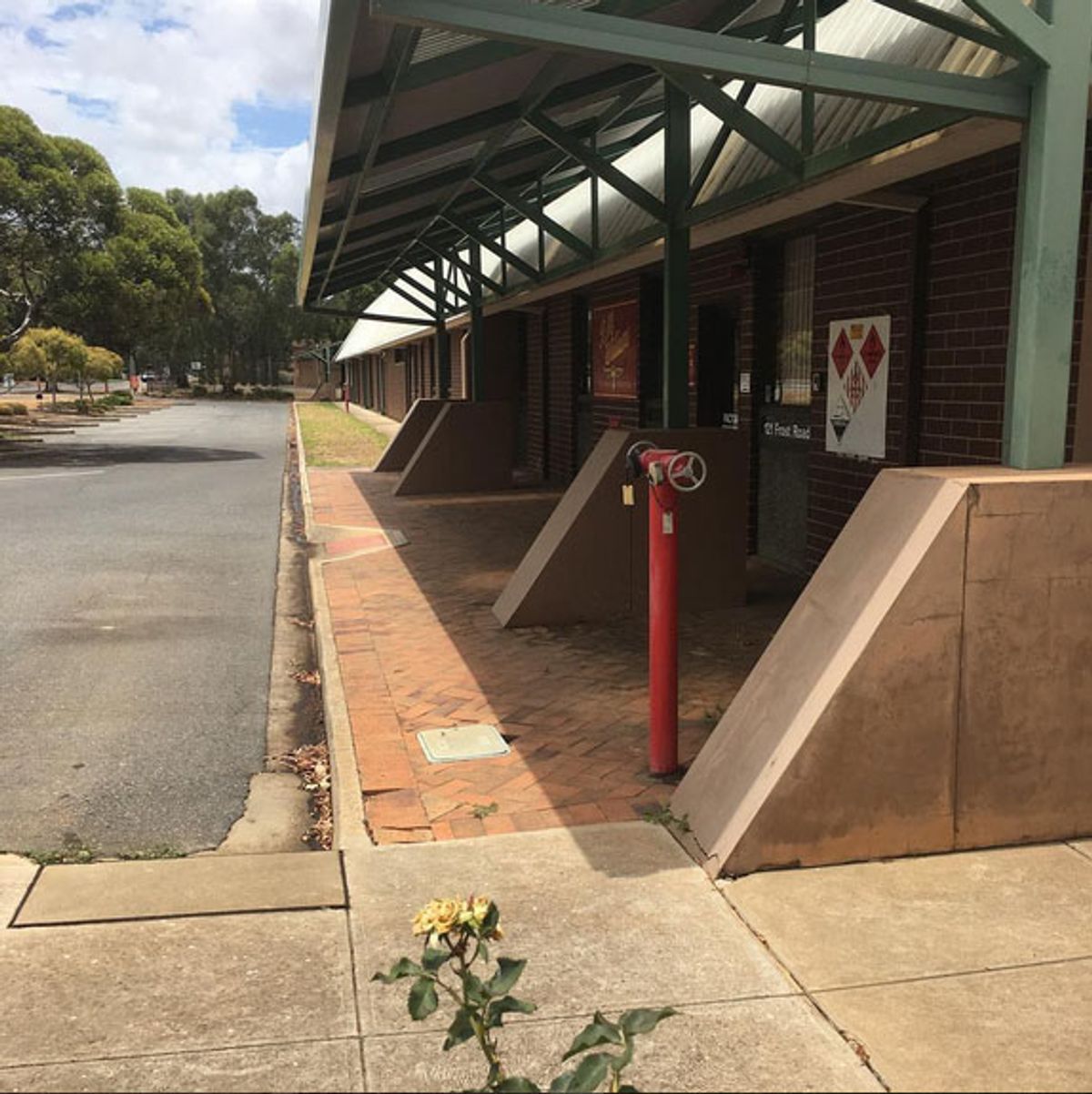 R.M WIlliams Banks skate spot
