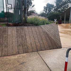 Rosanna St Park