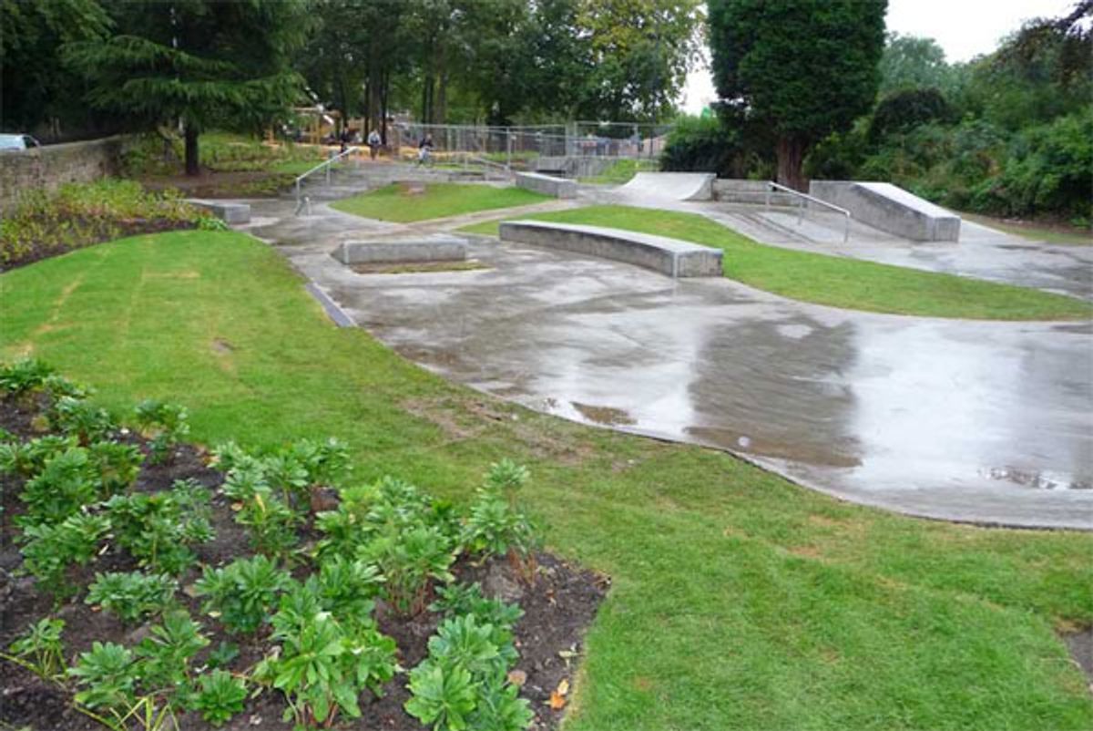 Rotherham Plaza skatepark