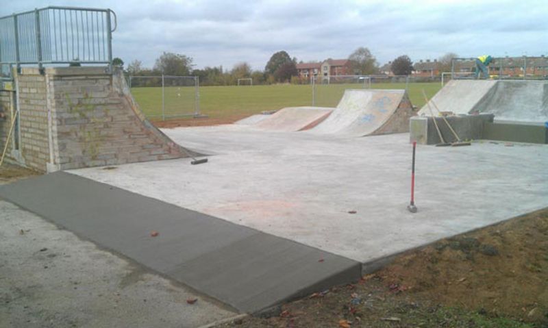 Featherbed Lane Skate Park 