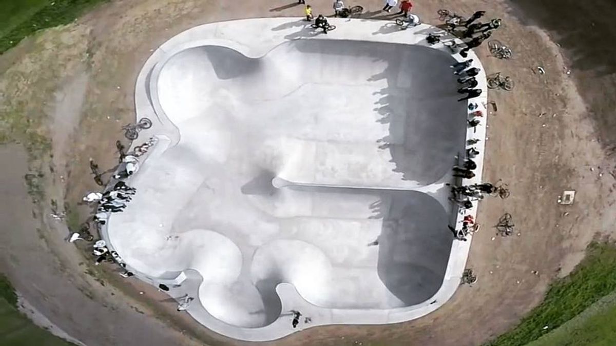 Rushall Bowl skatepark