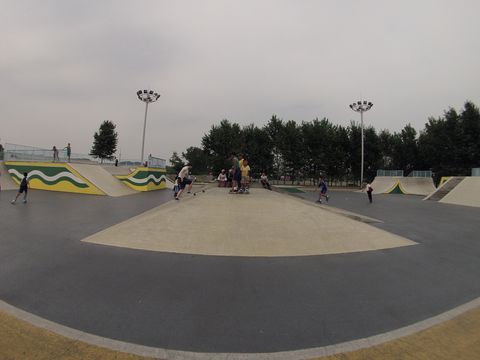 Ryugyong Health Complex Skatep photo 3