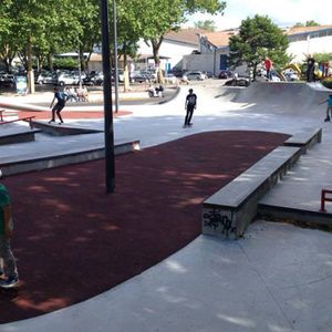 Saintes Skate Park 