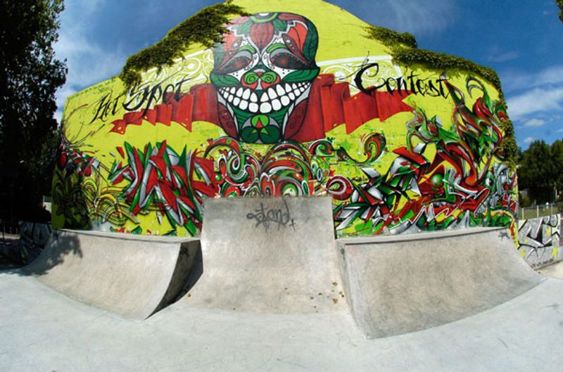 Saintes Skate Park 