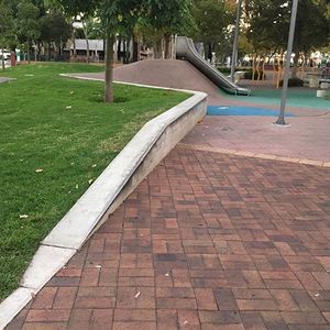 Salisbury Civic Square Le