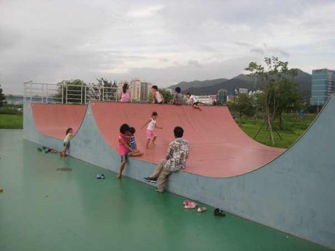 Samlok Skatepark photo 5