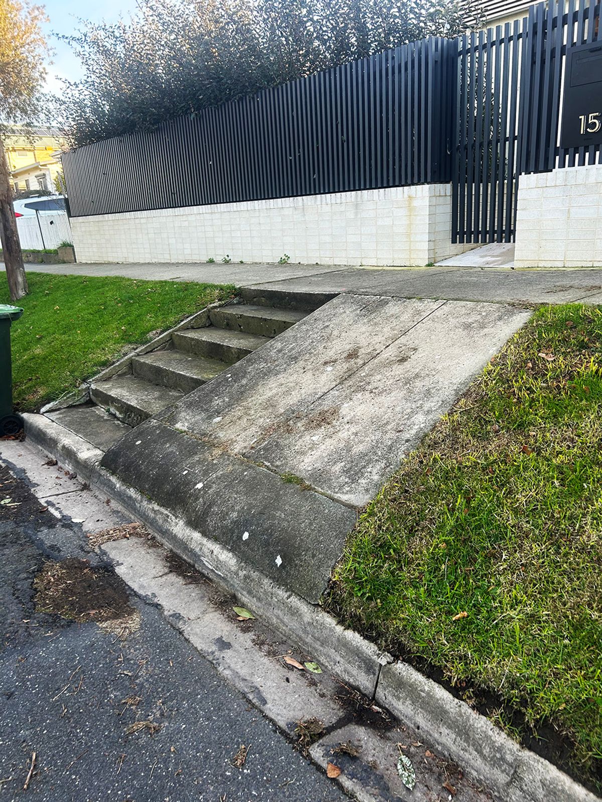 Seaview Bank skate spot