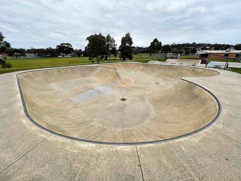 Seymour  Skatepark photo 8
