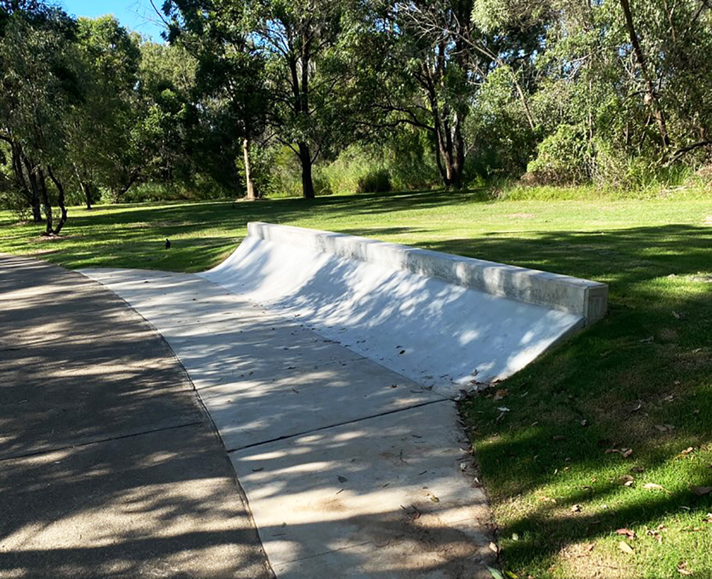 Shaw Park Curb Thing