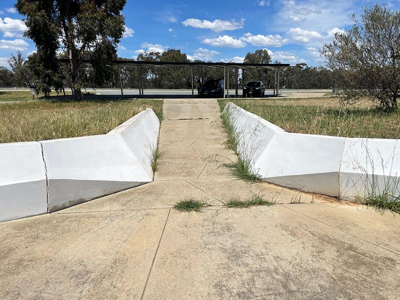 Calder Woodburn Bank