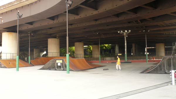 Shin Yokohama Skatepark