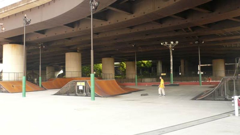 Shin Yokohama Skatepark