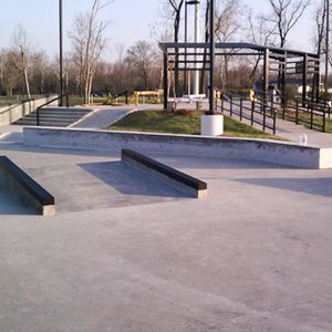 Stoner ave Skate Spot