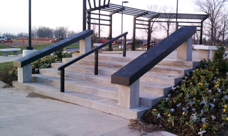 Stoner ave Skate Spot